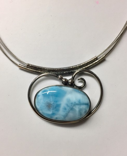 Anhänger Larimar mit Edelstahlreifen