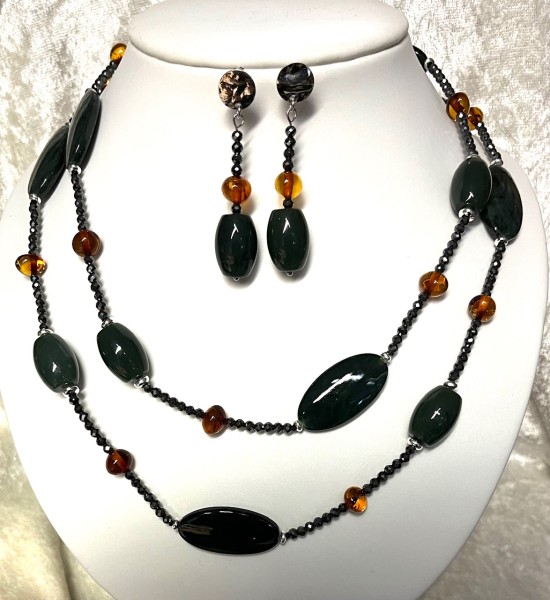 Edelserpentinkette mit Bernstein und Blutstein