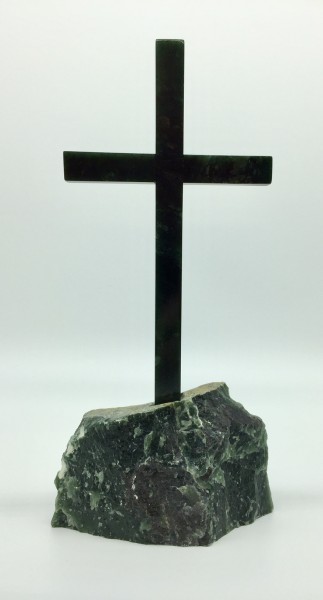 Kreuz aus Edelserpentin