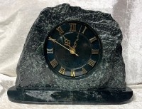 Edelserpentinuhr Edelserpentinuhr