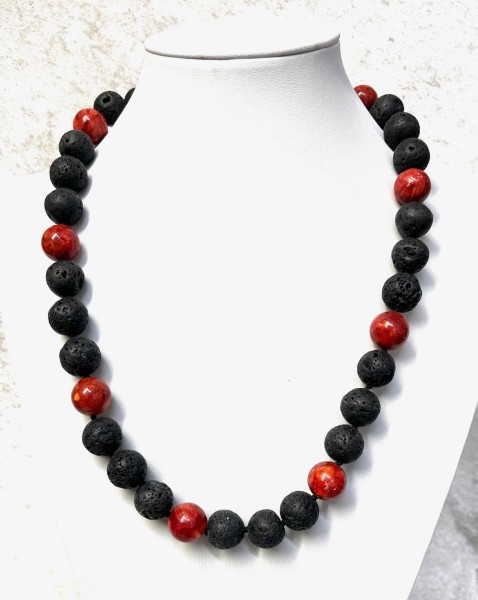 Lavakette mit Schaumkoralle