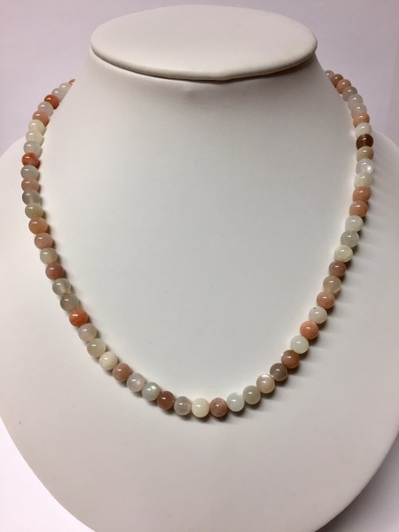 Kette Mondstein