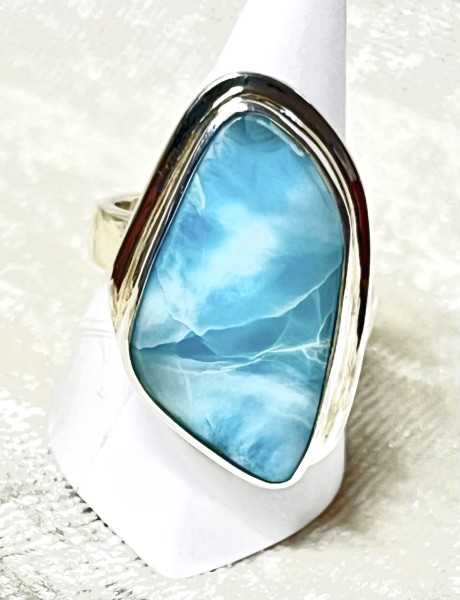 Larimarring