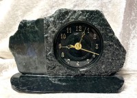 Edelserpentinuhr Edelserpentinuhr