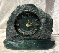 Edelserpentinuhr Edelserpentinuhr